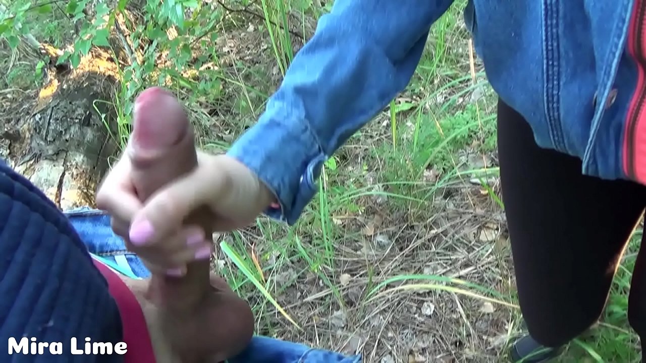 Stepfather and daughter fuck in the woods while mom doesn't see